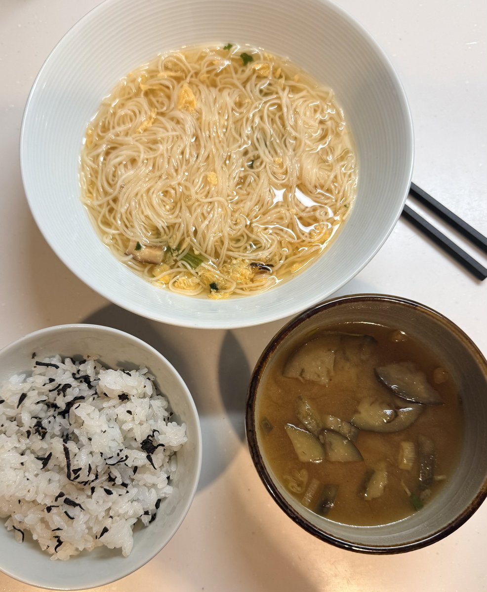 アッシュ！ tweet media