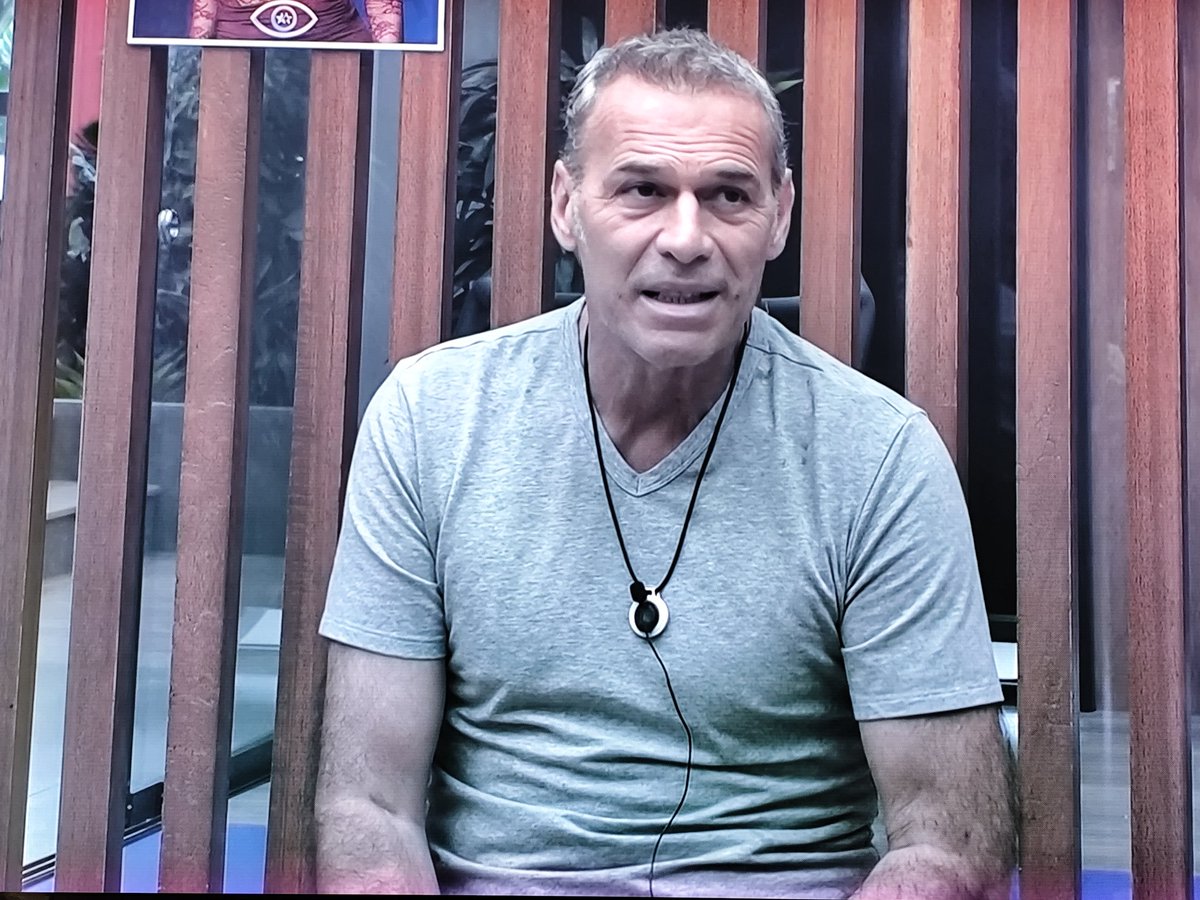 FanaticaGH7's tweet photo. Carlos: Salgo nuevo de este reality y no me arrepiento de haber vuelto. #GHduo3M https://t.co/PeOeTucvot