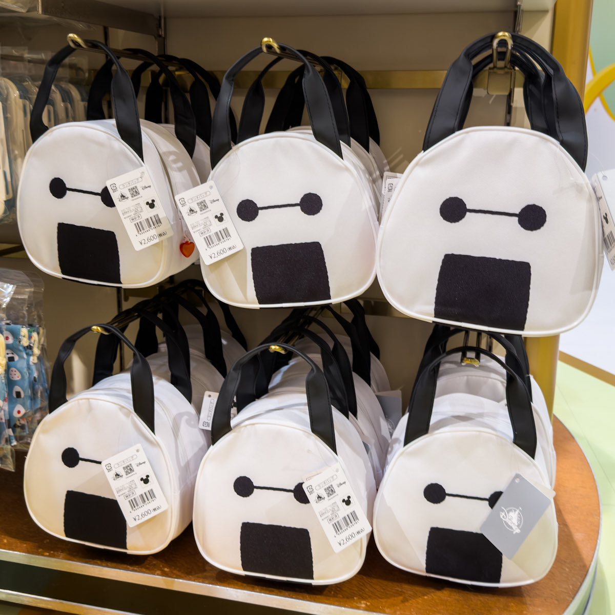 おにぎりデザインがかわいい！ ディズニーストア『ベイマックス』新作