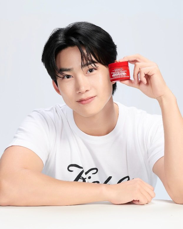 こんなのもあった💚 テギョンのお顔久しぶり☺️