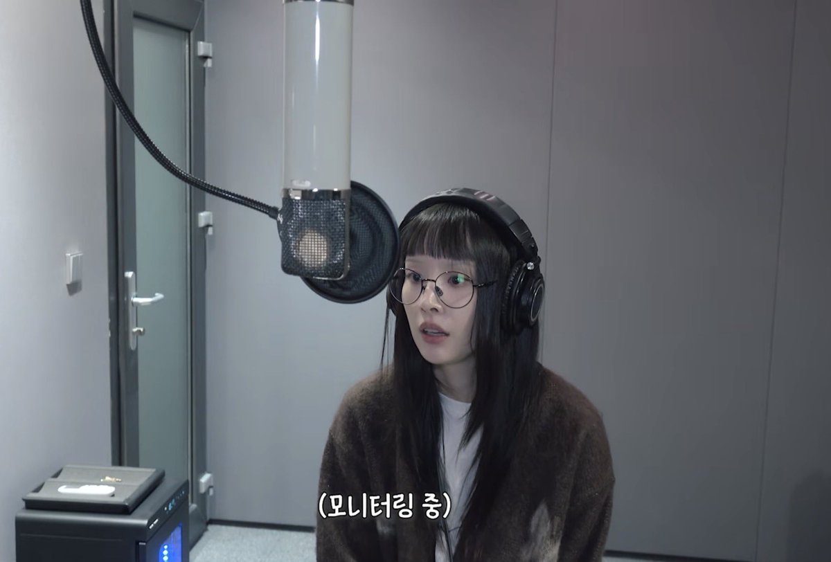 바나너 tweet media