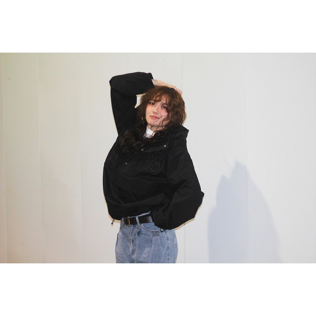 charider_info's tweet photo. モデルには親交の深い鈴木瑛美子を起用。

オンラインストアの商品ページにて他のモデルカットもご覧いただけます。 https://t.co/Wgk9wHT8HP