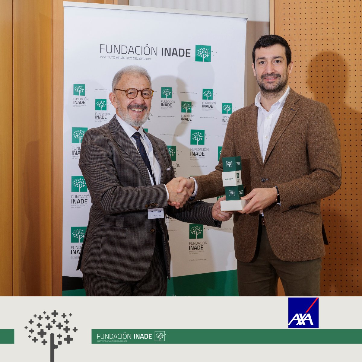 FundacionInade's tweet photo. Como agradecimiento, los representantes recibieron un reconocimiento por la renovación de su compromiso.

 Alejandro Golán, @Allianz | Marta Méndez, @Aon_Espana | Magda Dalmau, @segurosasefa | Juan Diego Pantoja, @AXASegurosEs https://t.co/u86OoW31Dh