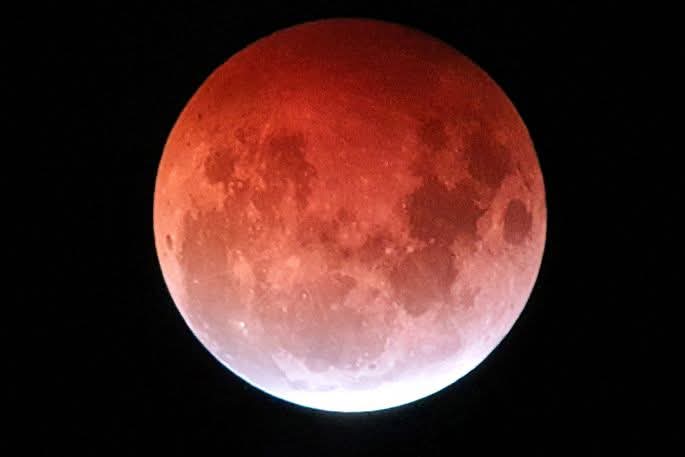 hexocomet's tweet photo. NZ Tonight https://t.co/DuKfgTepPp