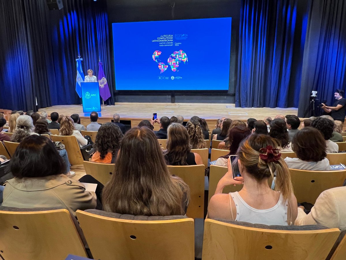 fundacionucm's tweet photo. La Escuela Complutense Latinoamericana celebra su 20º aniversario en Córdoba, donde nació en 2006.

277 estudiantes de 12 nacionalidades participan en la edición 2026, consolidando un modelo de cooperación académica entre España y América Latina.
“El conocimiento o es compartido o no es”.
🔗 https://t.co/T9Se9LcN4W
📺 https://t.co/fGwfXeLWSm
#ECL_Córdoba #UCM #UNC #EducaciónSuperior