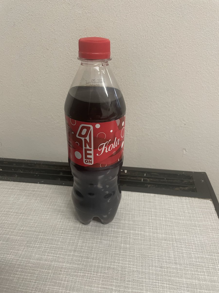 BlueCorvette22's tweet photo. @CocaCola I both this believing it’s Coca-cola. https://t.co/OAmsduPIGM
