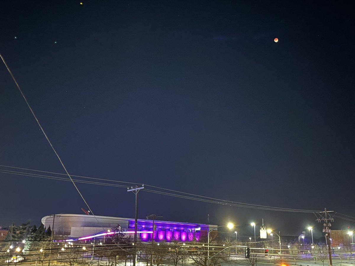mattgraykxly's tweet image. #spokane #LunarEclipse2026