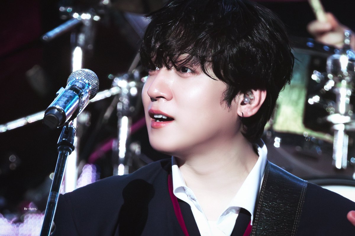 days_be_there's tweet photo. 260208 The DECADE in 대구
밥자님🐻👑
#데이식스 #성진 #DAY6 #SUNGJIN https://t.co/qX13viHDCm