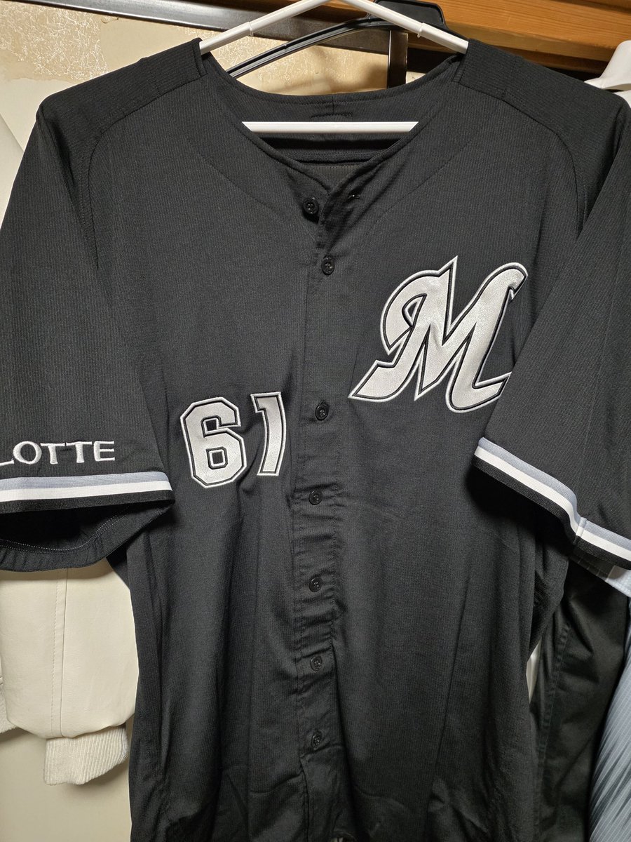 突然ですが… 僕の手元に、山本大斗くんの実使用ビジターユニフォーム