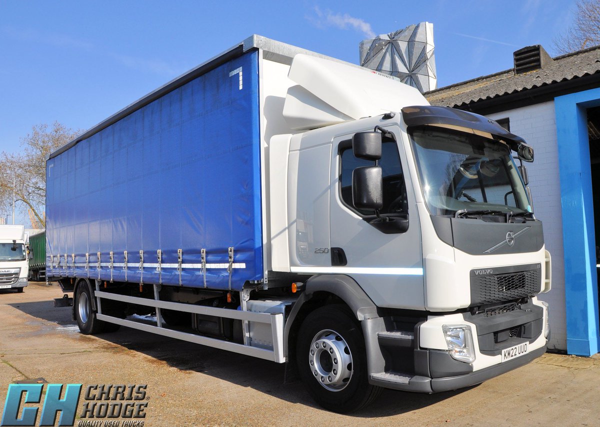 chrishodgetrucks.co.uk/vehicles/volvo…
