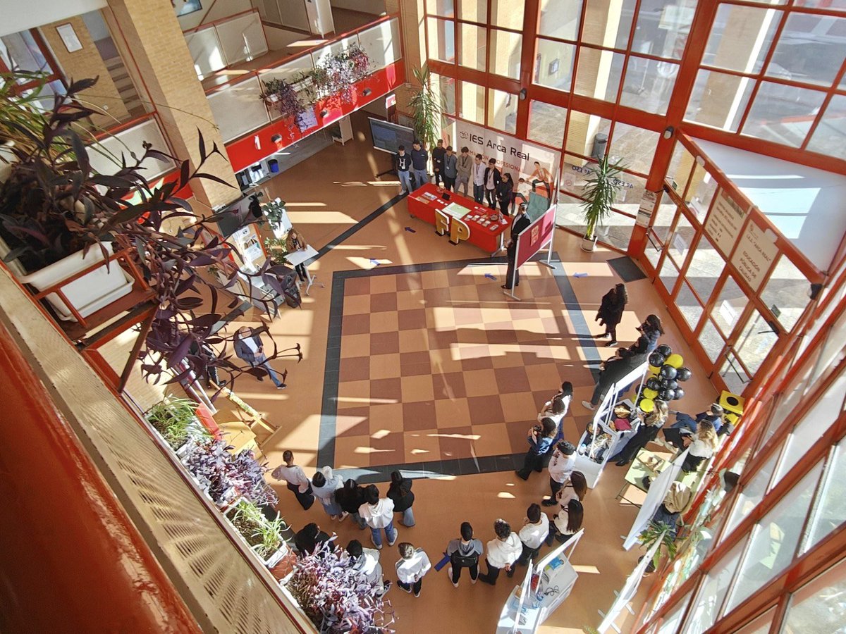 I.E.S. ARCA REAL tweet media