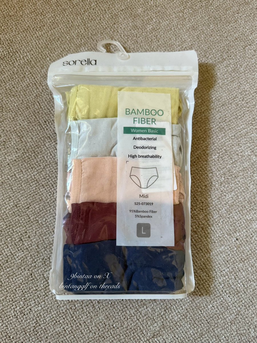 kalo udah nyobain bra &amp; CD PIERRE CARDIN, SORELLA pasti bakal ketagihan￼ … super soft, breathable. apalagi cd bamboo fibernya👌🏻👍🏻