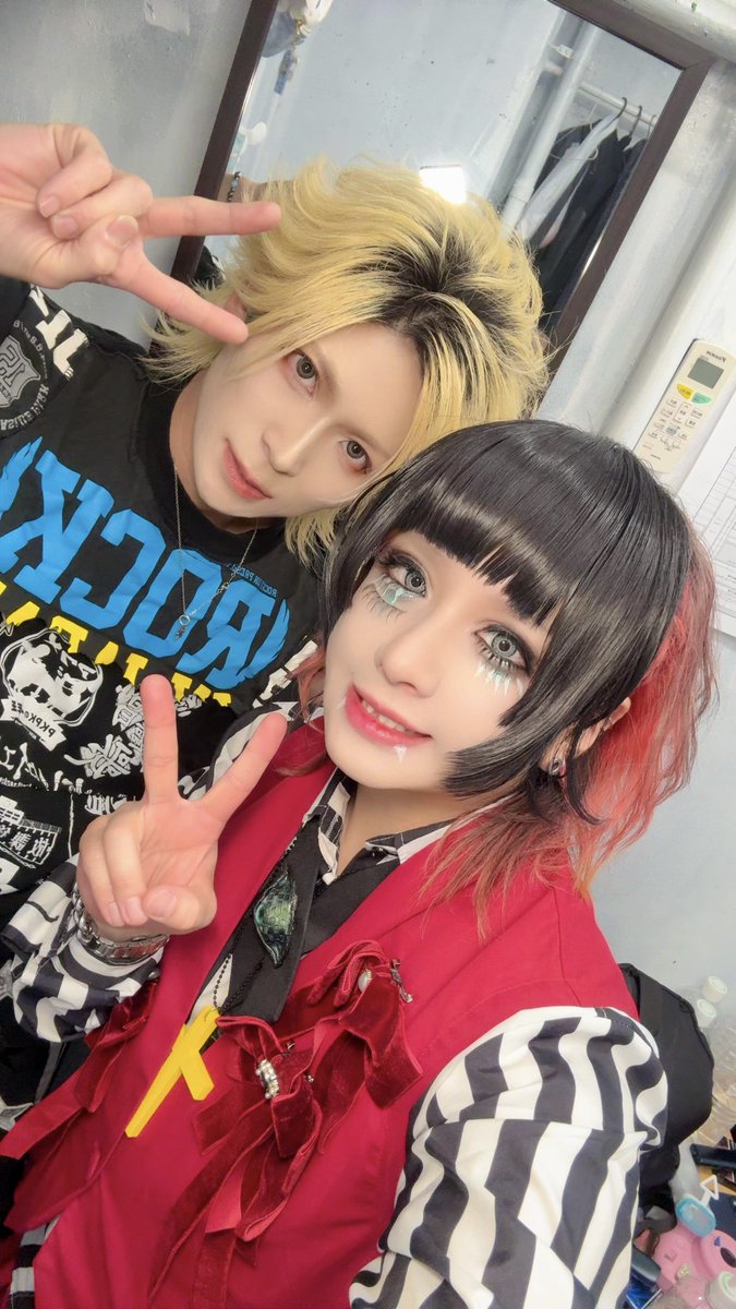 かんぺ…
おっと

りきとくんと！
ずーっとベースの話しててたのしかったなぁ
またあそぼーね💪(🐰д´)ノ✨