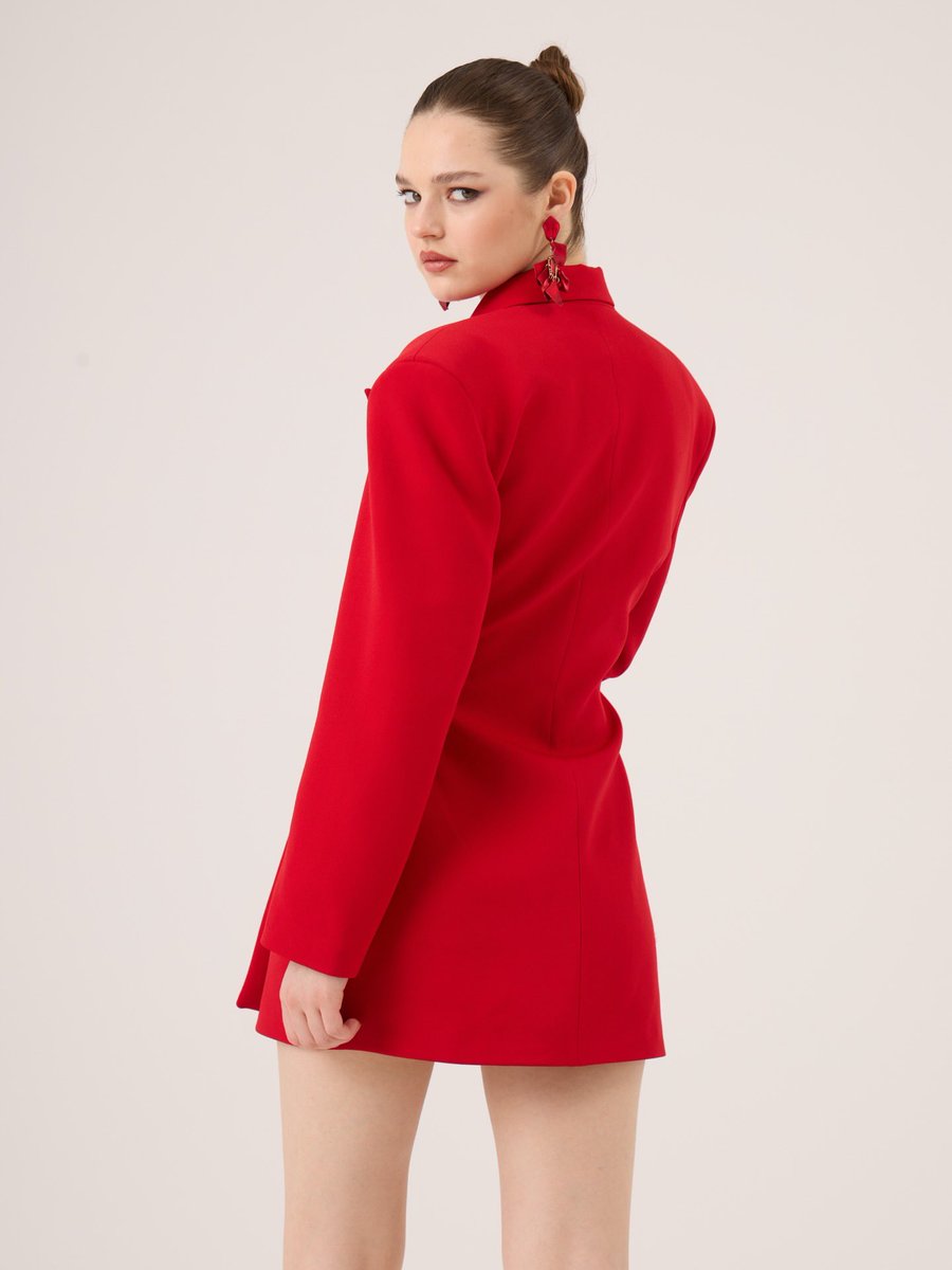 hollylollytr's tweet photo. Choose happiness. Choose hehe.
NEW IN / Heleni Blazer Jacket / https://t.co/cU5w8LBVxH
#hollylolly #memedaily #memesviral #reddress #stylediaries https://t.co/q4fKvXwy9H