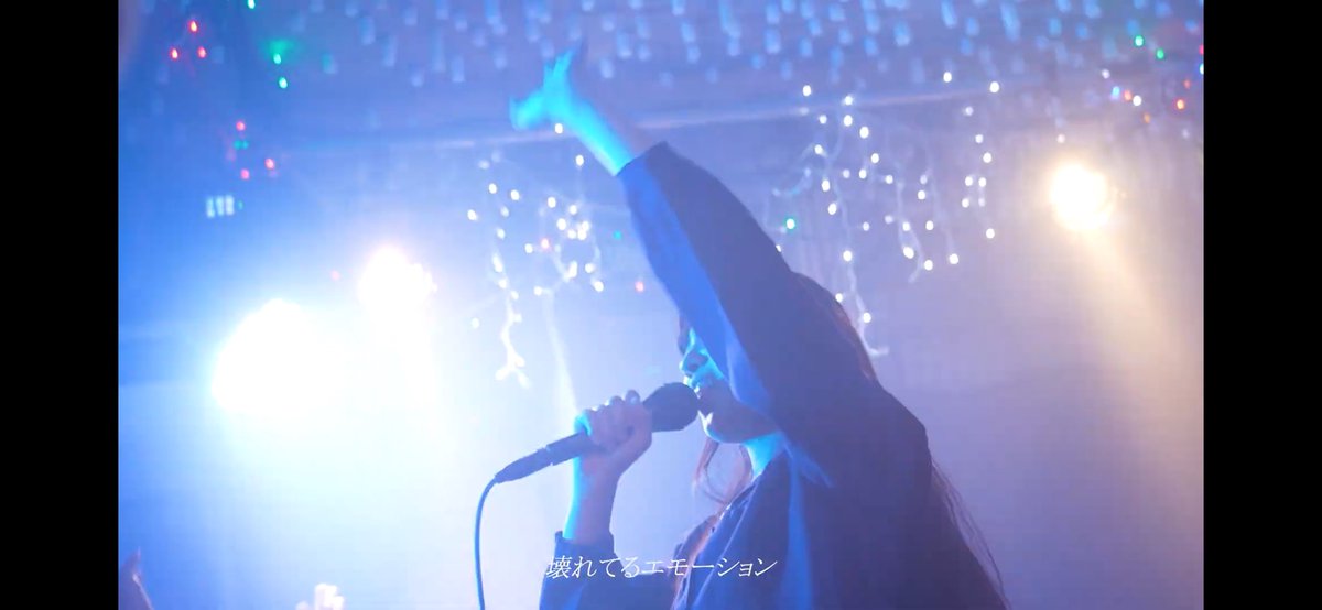 youtu.be/QOMZu9TzyPU?si…
「エモーション」ライブ映像投稿しました！！

1st ワンマンライブVivid dreamより。
色々と凄い映像で、めっちゃ面白いので是非観てみてください！

 #高校生 #バンド #沖縄