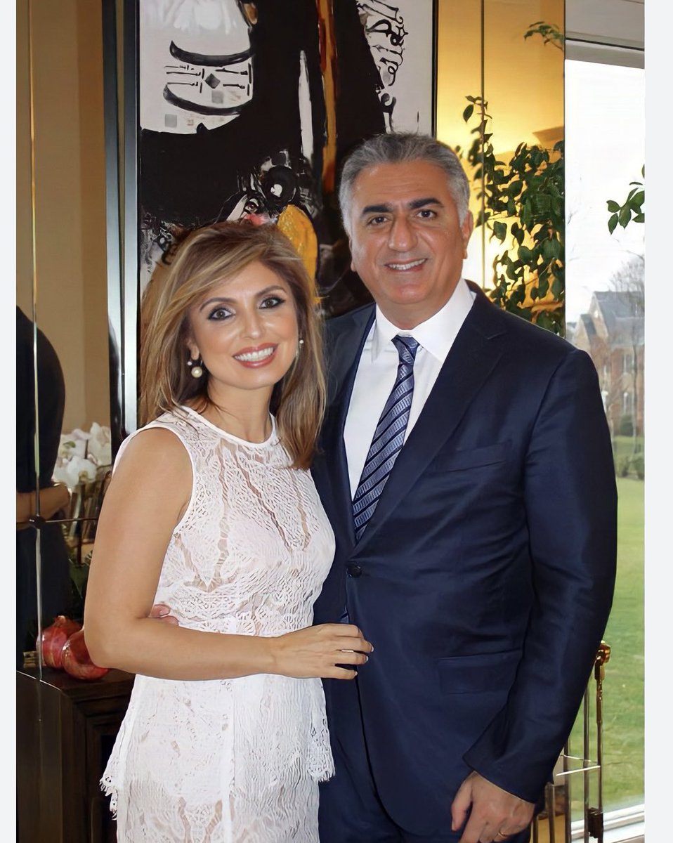 skolbadypoor's tweet photo. Our only trusted person to lead us towards freedom and a secular country is HRH Reza Pahlavi 
#KingRezaPahlavi
#JavidShah https://t.co/s9DasQpFn8