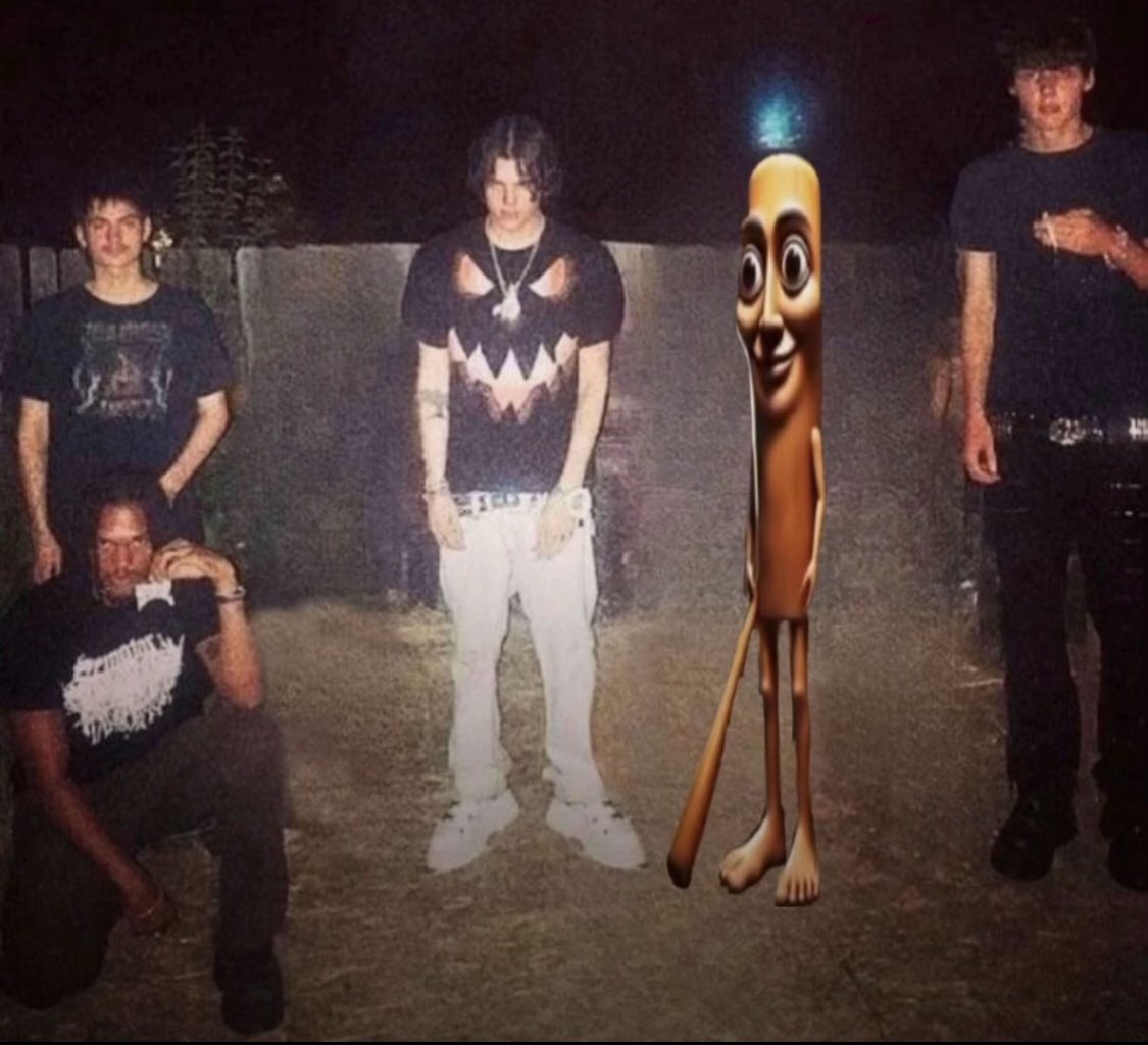 ᰍ august tweet media