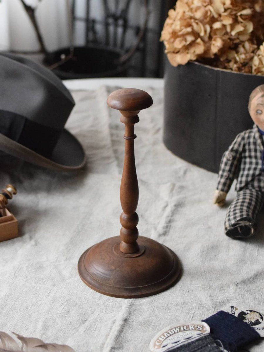 イギリスアンティークビンテージハットメイカーマネキン木製アイアン　アトリエ工場