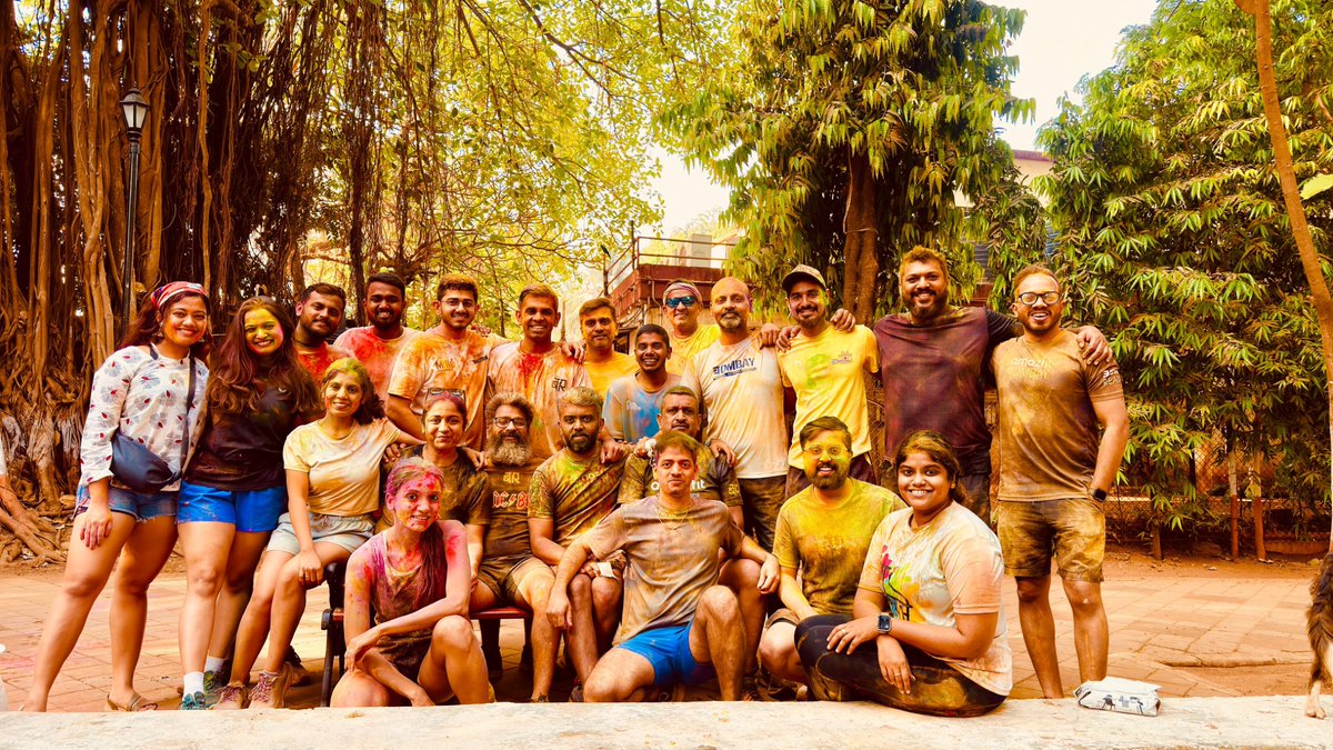 BombayRunning's tweet image. BR की होली…

#BombayRunning