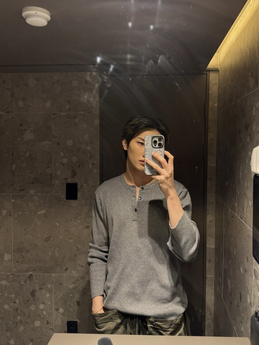 화요일은 아리랑 ~😎

#TNX 
#최태훈 #TAEHUN