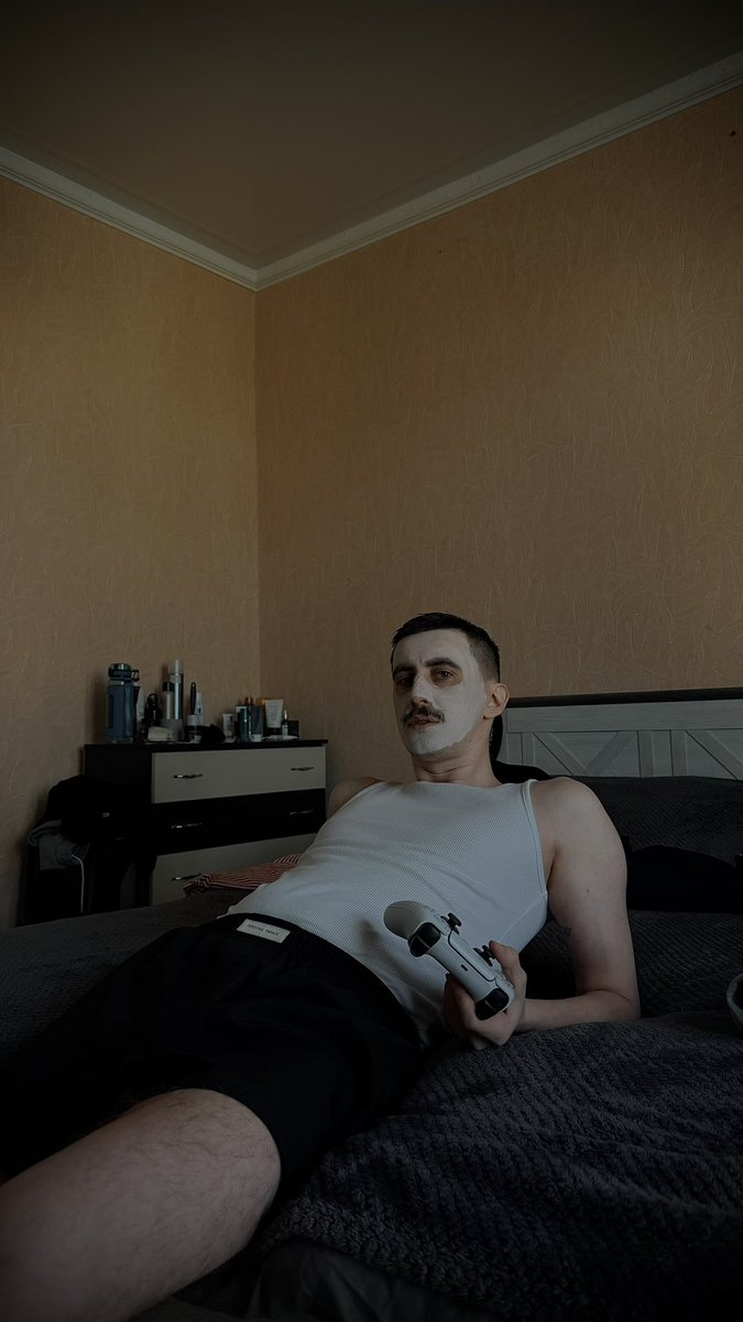 Тут моє імʼя tweet media