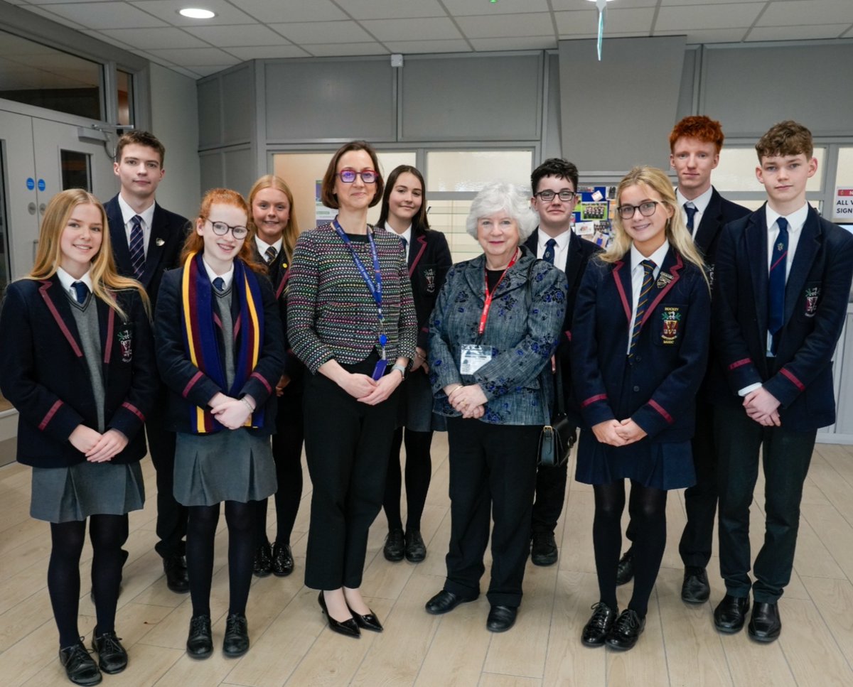 WallaceHigh tweet media