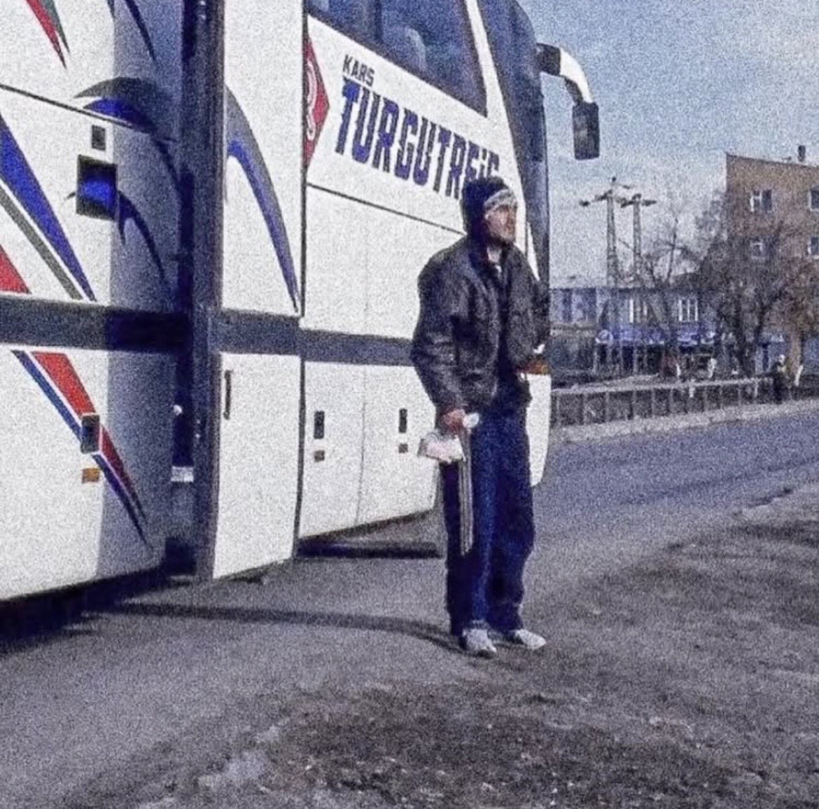 Şöyle bir sabaha uyandık amk