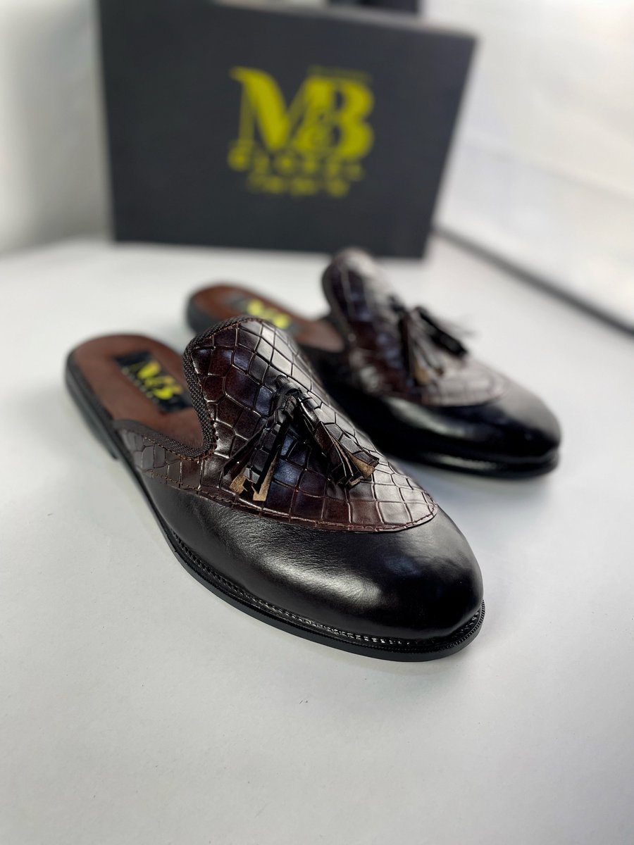 mr_muize's tweet photo. Equip your feet with these comfy mules 🥰🥰

Price: N35,000

Kindly RT if this pops up on your TL 🙏🏾 https://t.co/C35APsGC89