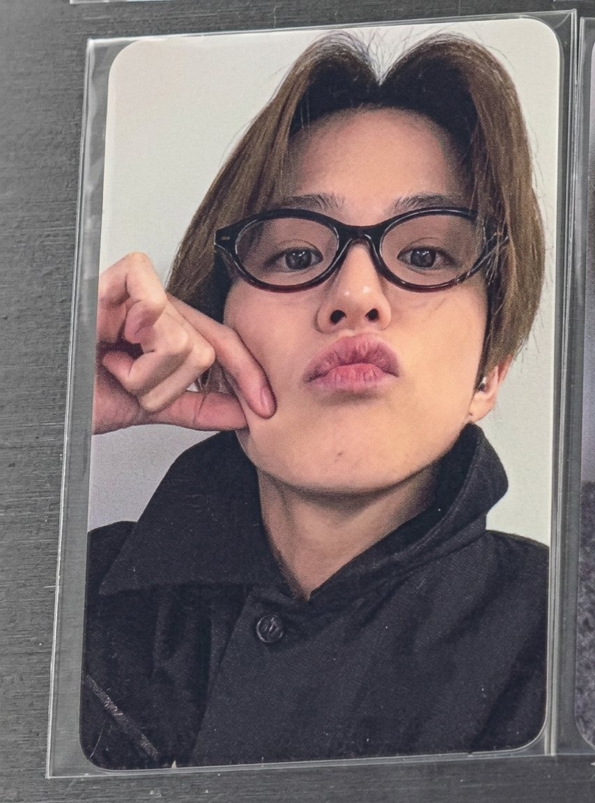 #ASAHI noot noot &amp; cheek pinch photocard 😙🤏🏻