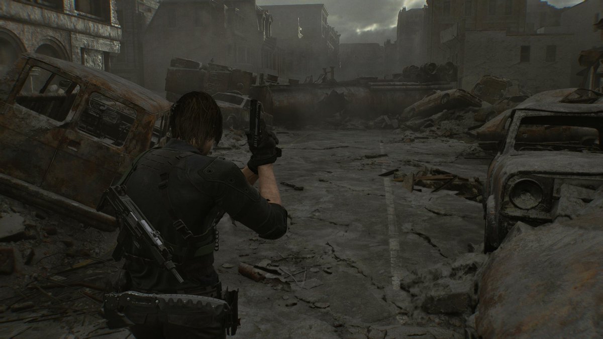 JaviM_Garcia's tweet photo. La segunda mitad de #ResidentEvilRequiem es un bofetón de sentimientos, nostalgia y recuerdos que no había sentido NUNCA con un videojuego. Ese nivel de autoconciencia, amor por su propia historia y atención al detalle es de otro mundo. Horas enteras con los pelos de punta. https://t.co/LAjp75gYcK