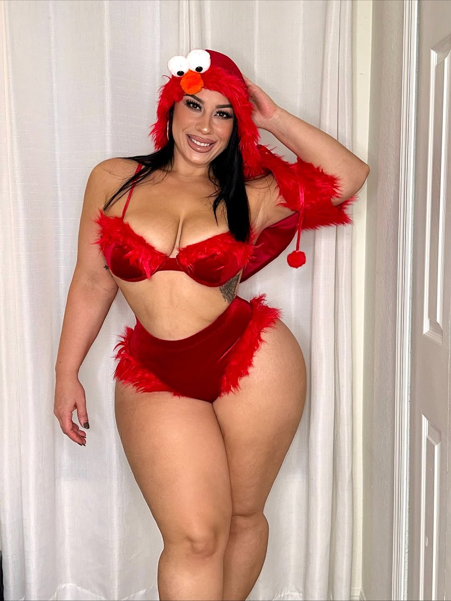 GMartin54106's tweet photo. Costume by  ❤️
.
.
🔎 Curious Cutie 4 Piece Costume Set - Red/combo https://t.co/AAsOfiy0od