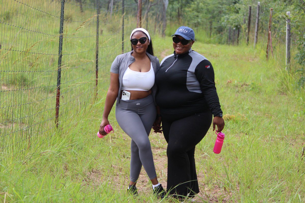 mainess_ranch's tweet photo. Friends who move together, grow together 🌿
Beautiful moments from the hiking trails at Mainess Ranch.
We’ve got two trails waiting for you - 2.6km for an easy hike, or 12km if you’re feeling brave.
Call us to make your reservation today! 
📞 +260 97 9958060
#Mainessmoments https://t.co/tGoccKFT4r