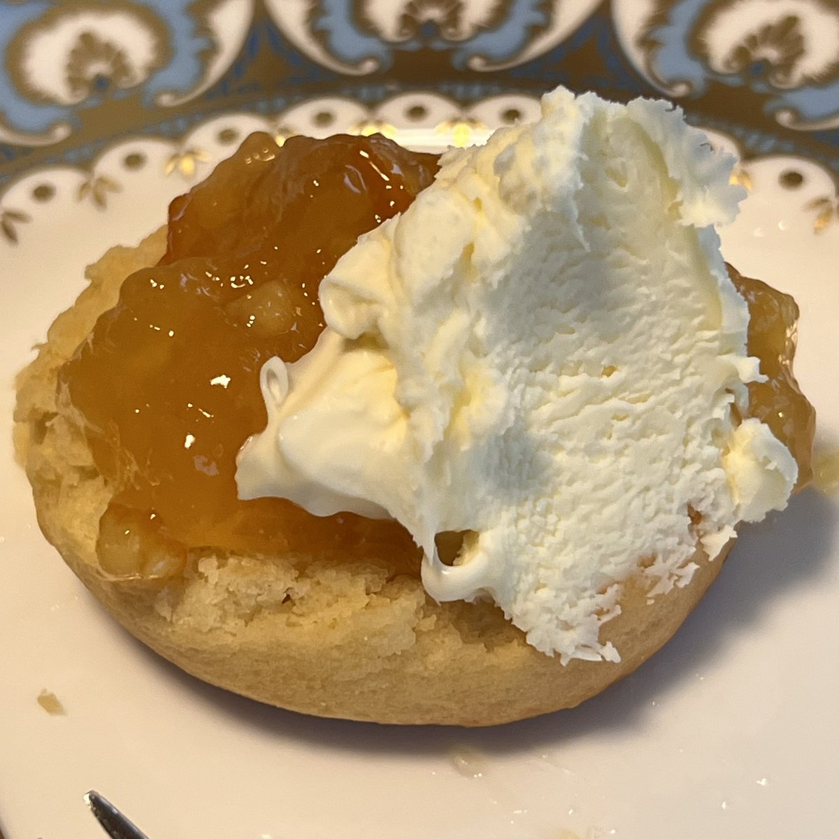 よっしー☕️🫖🍽 tweet media