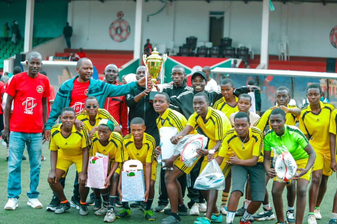 Assurance_BIC's tweet photo. *Assurance BIC* était le sponsor officiel dans lors du championnats inter scolaires qui se deroulait à Gitega ce week end
Nous veillons à ce que les jeunes puissent concourir en toute sérénité et être couverts en cas d'imprévu. Félicitations à tous les participants.
#MoBic #Assurance_Bic #championnat #Sports