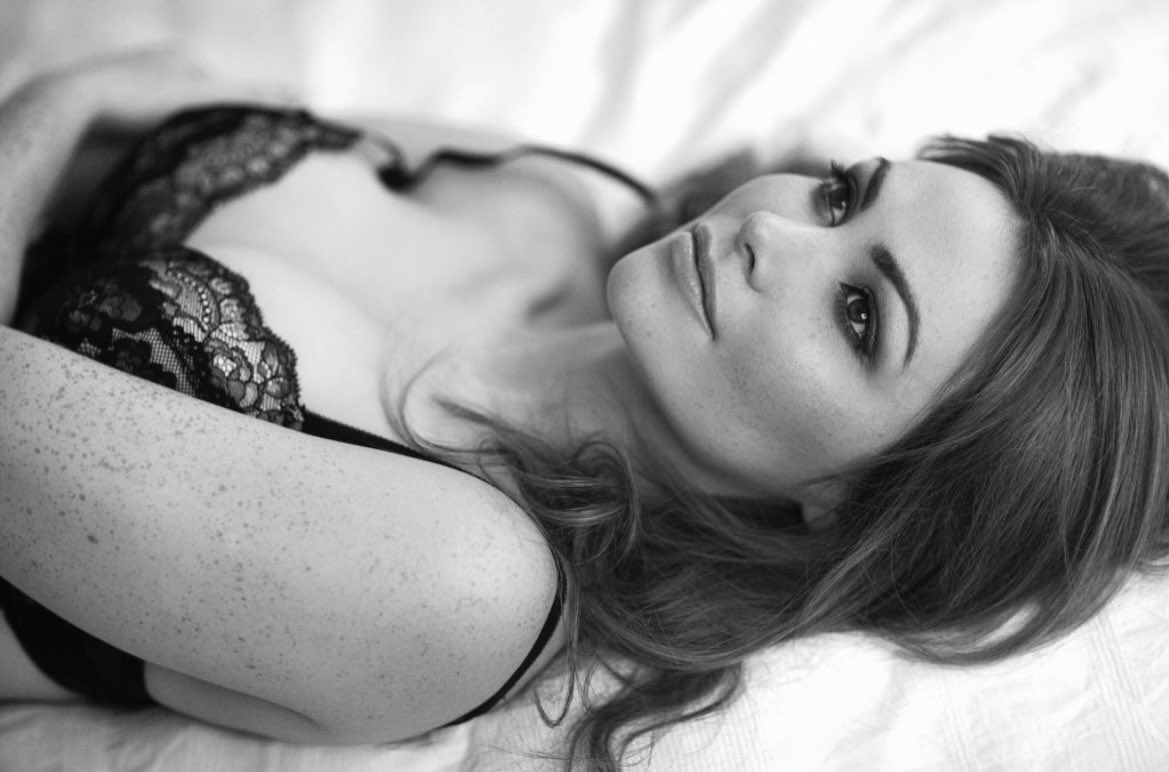 Lucy W ✿ tweet media