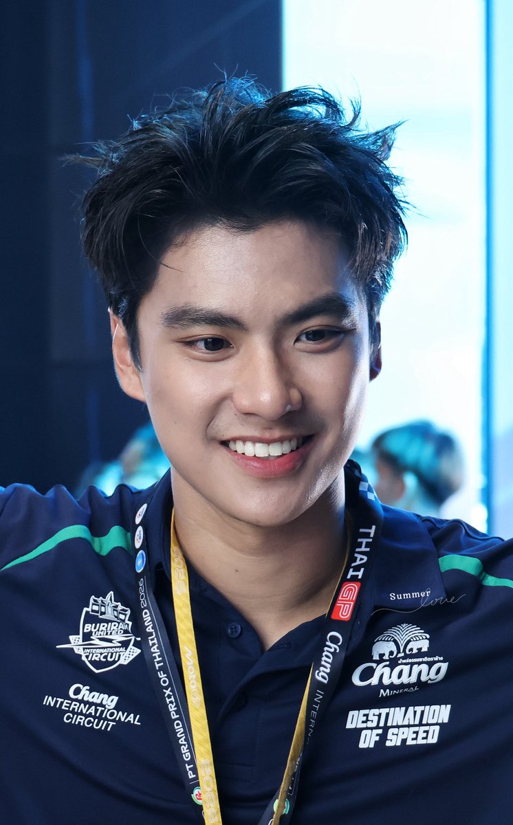 Summer0322_'s tweet photo. A tiring but very happy weekend🤲🏻growing old together🐕🧡

#MotoGP2026xOhm
#PTGrandPrixofThailand2026 
#ohmpawat
@ohmpawatt   🐾 https://t.co/IxpJRo2RGH