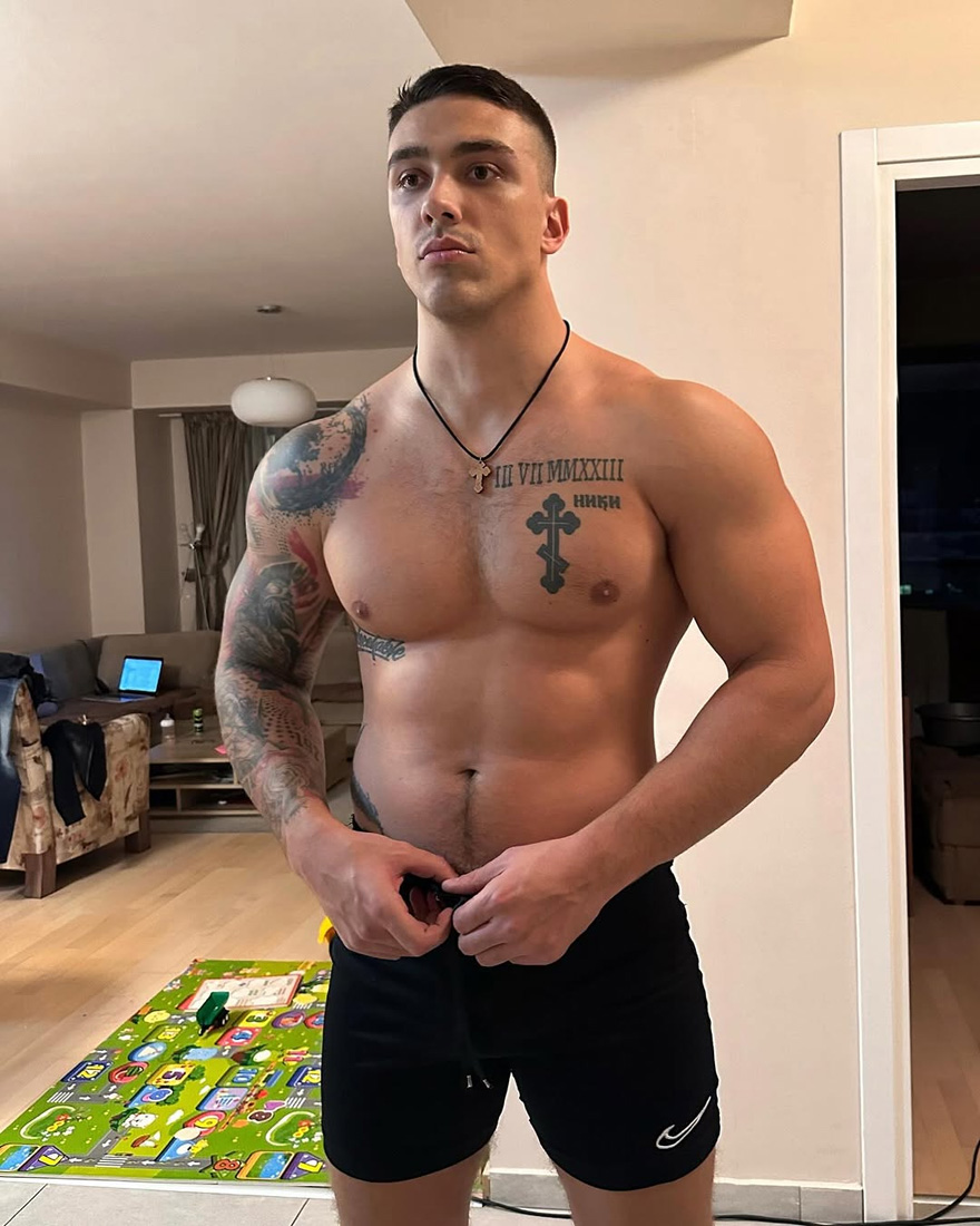 Serbian Muscle tweet media