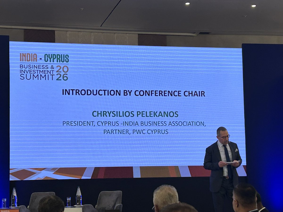 CHRISTINA VONIATIS tweet media