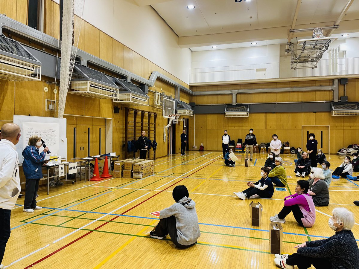 【支え愛交流事業　カローリング大会✨】
2月21日（土）に第三日野小学校第一体育館にて開催されました！点の取り合いになる試合が多く、会場は大盛り上がりでした👏大会にご参加いただいた皆様、ありがとうございました☺