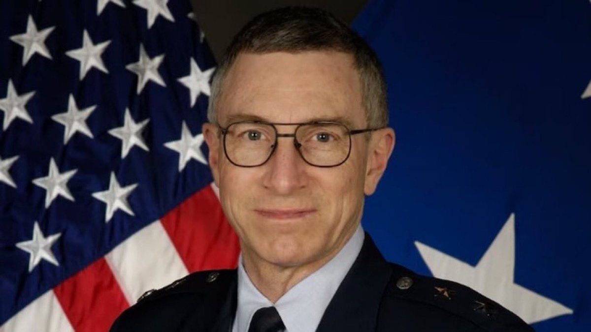 YourAnonOne's tweet photo. BREAKING: Mysterious disappearance of UFO-linked Air Force general sparks nationwide search. -Daily Mail https://t.co/Ru9izSd3EJ