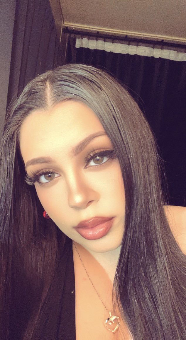 barbi3cari's tweet photo. Pretty and unbothered🌟💗 https://t.co/4OuWBth6iA
