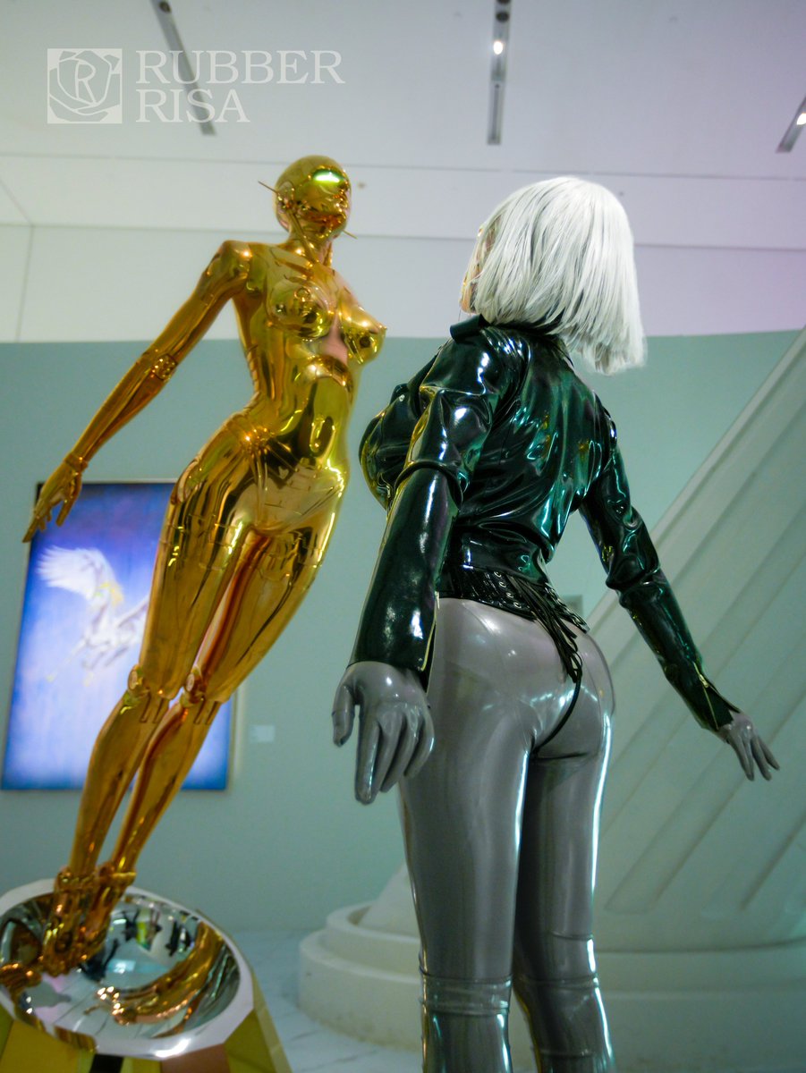 RubberRisa tweet media