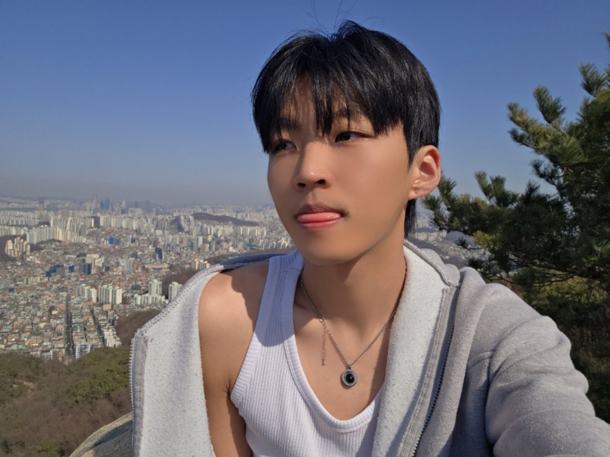 hanee114's tweet photo. 등산 다녀옴 
나도 트친 만들래 https://t.co/tk2n0a5SxV