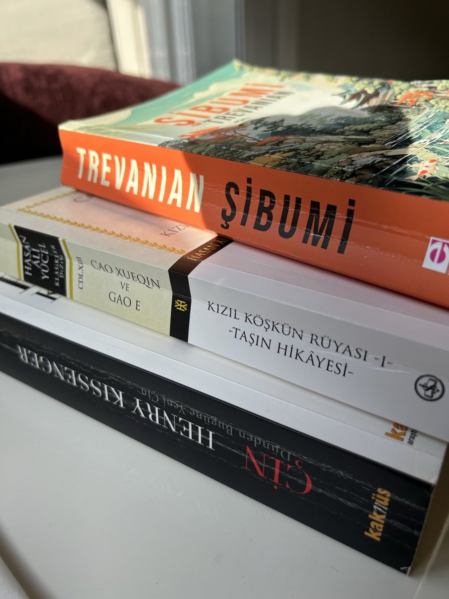 buseuruk's tweet photo. Çin’in duruşu kadim hanedanlık tarihinde  ve ince zekasını dayandırdığı Go oyunu stratejisinde gizli .✨📚 https://t.co/79HcFGDyc3