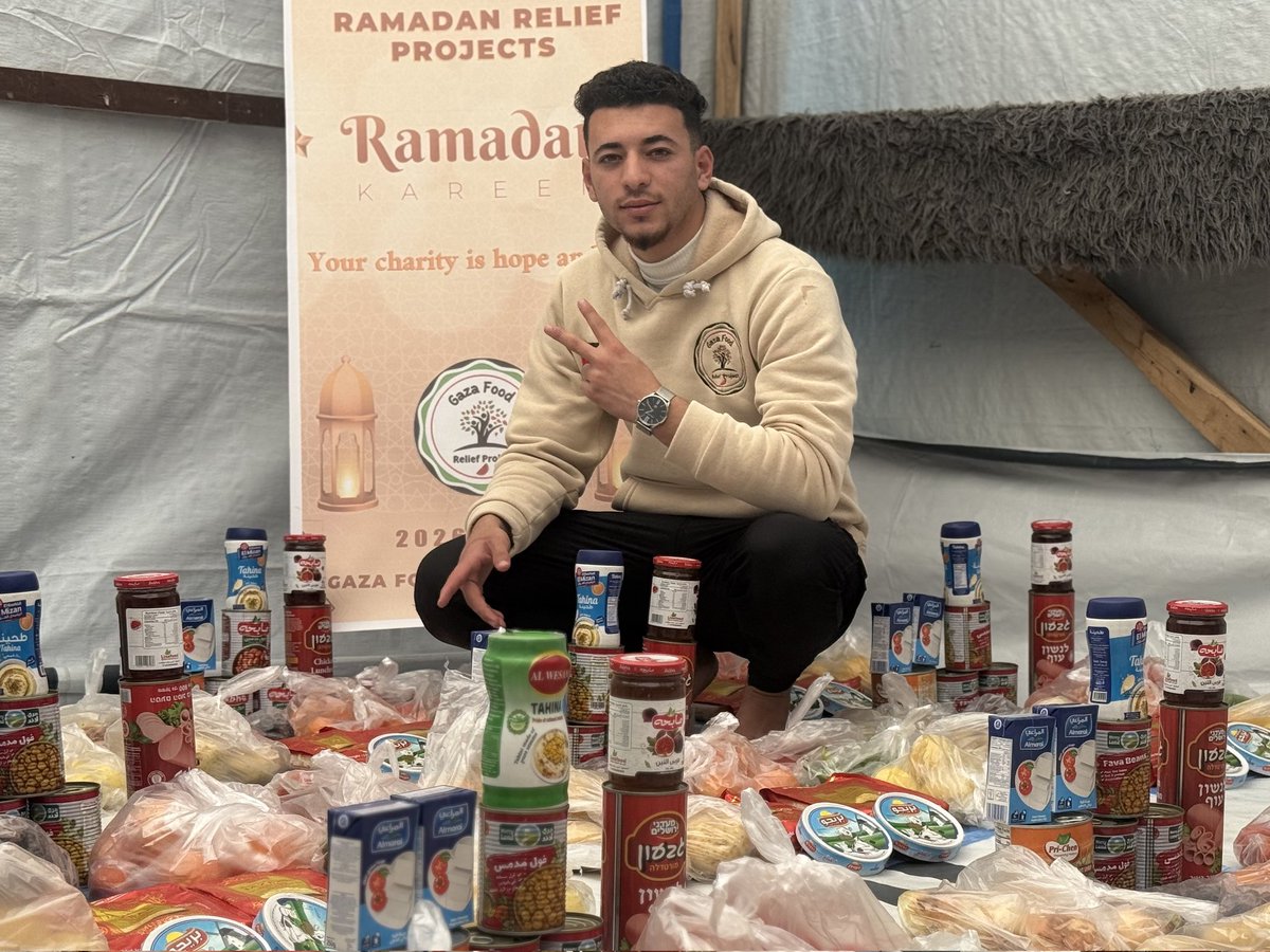 PLEASE DON'T SKIP US! 🚨

Our visibility is restricted! 💔 
Please support our relief efforts by sharing, quoting, or donating. 

Help us feed families in Gaza! 🙏🏻

Leave a comment 🇵🇸 or 🍉 to boost this!

Link: chuffed.org/project/4444-g…