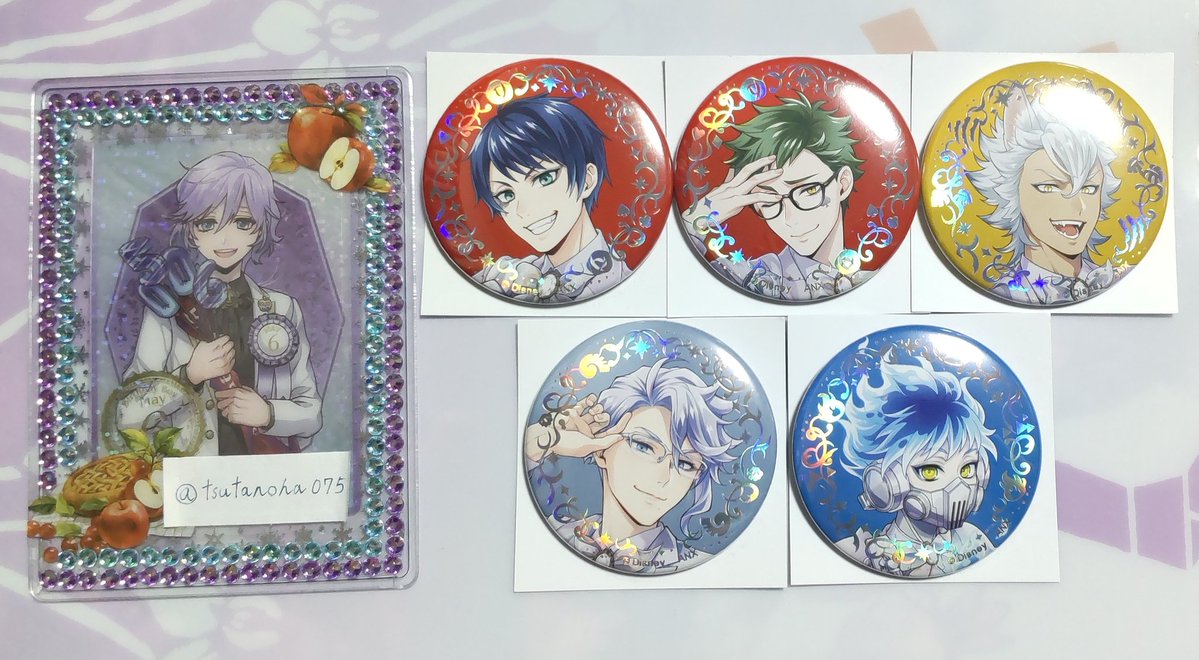 交換/譲渡】ツイステ/5周年 譲) オーロラ箔缶バッジコレクション