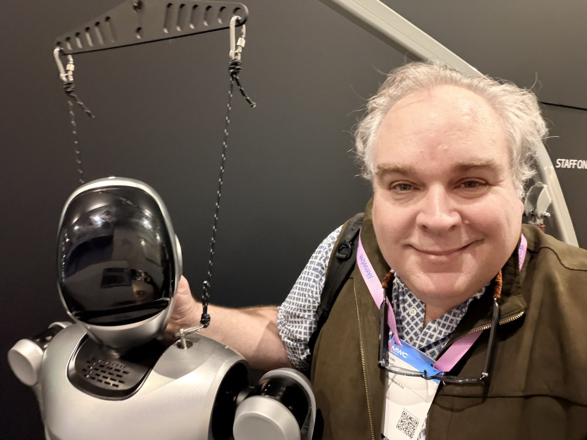 Evan Kirstel #B2B #TechFluencer tweet media