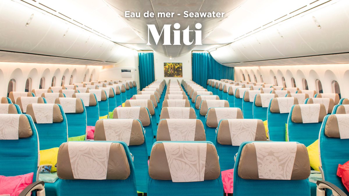 【タヒチ語を学ぼう】海水 – Miti 🌊

エア タヒチ ヌイの機内は、ラグーンや大海原をイメージしたデザイン。

深いブルーと柔らかな色合いが織りなす空間には、心安らぐ雰囲気が広がっています。

旅の始まりから、ポリネシアのスピリットにふれるひとときを。

📷 Grégoire Le Bacon