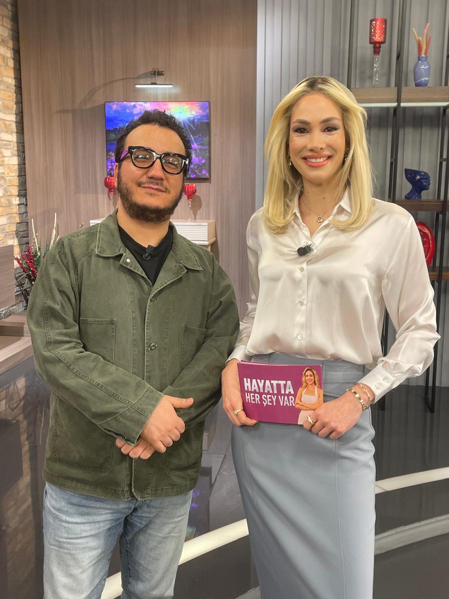 beyaztv's tweet photo. Prof. Dr. Oytun Erbaş sağlığınıza dair çok özel bilgiler ve önerilerle şimdi Hayatta Her Şey Var'da.
#oytunerbas
#sağlık #ilişki #sohbet #astroloji #psikolog https://t.co/qTqKM616Y3