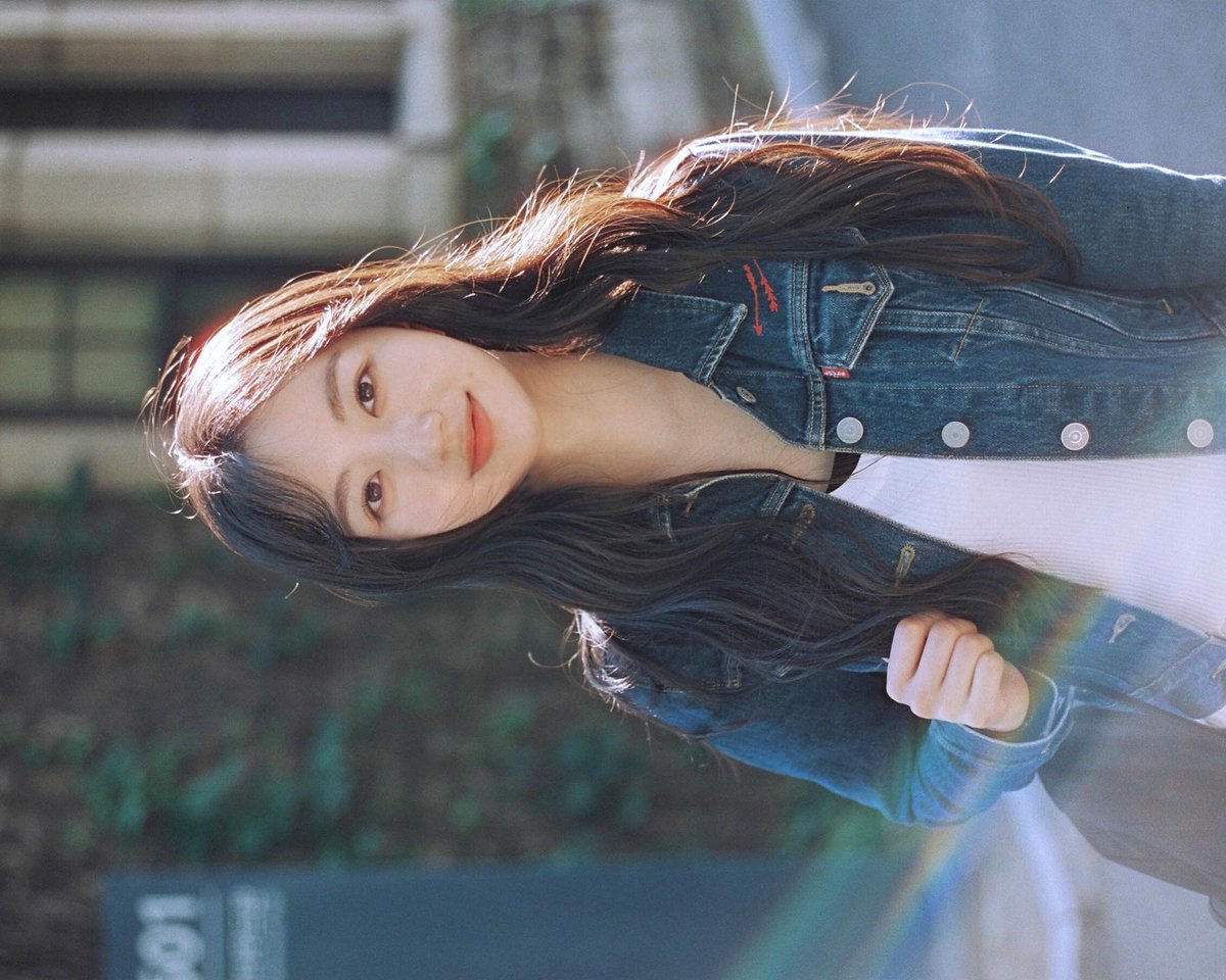 -star
Happy 23rd Birthday, LAMI 💕
030303 tanggal cantik seperti orangnya 😍